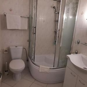 Chambre Standarde Lit King-Size